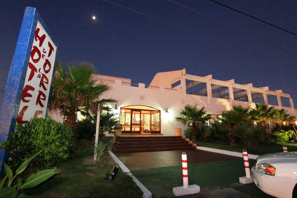 Hotel De La Torre La Paloma Extérieur photo