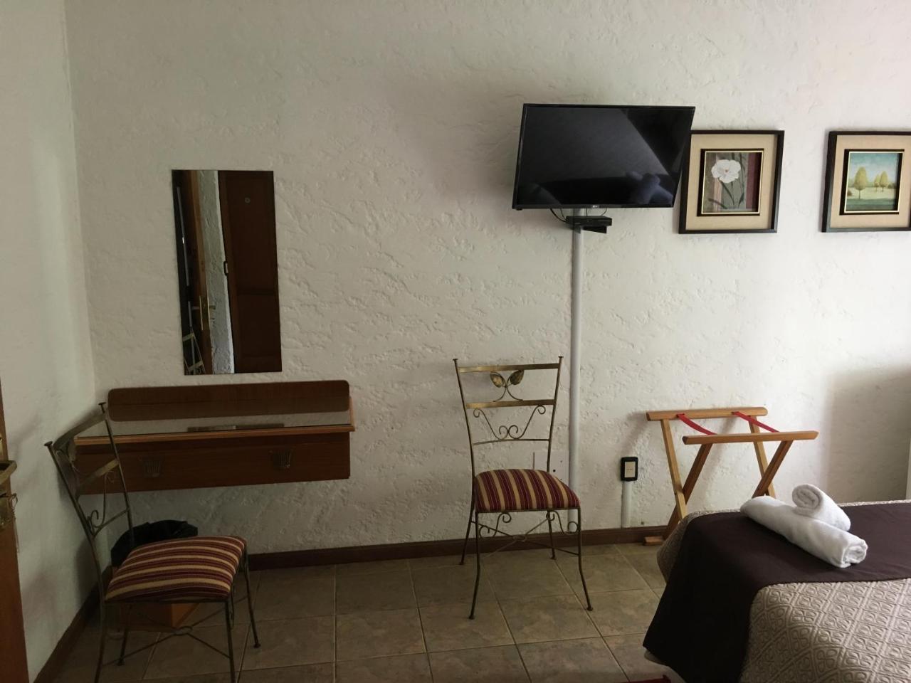 Hotel De La Torre La Paloma Extérieur photo
